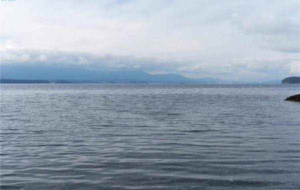 $549,000   MLS# 388418